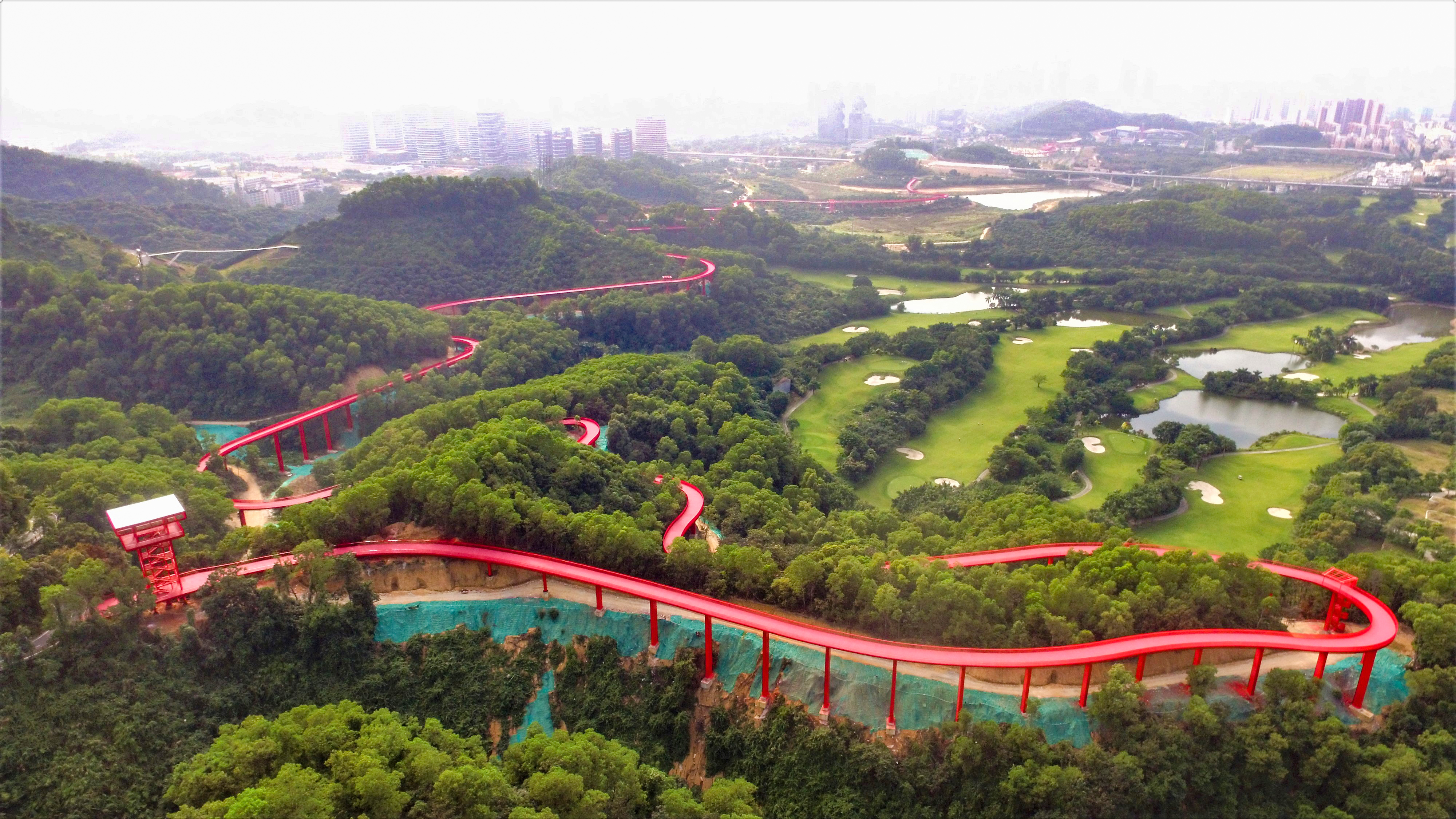 中建二局深圳运动光明小镇森林公园项目全线贯通