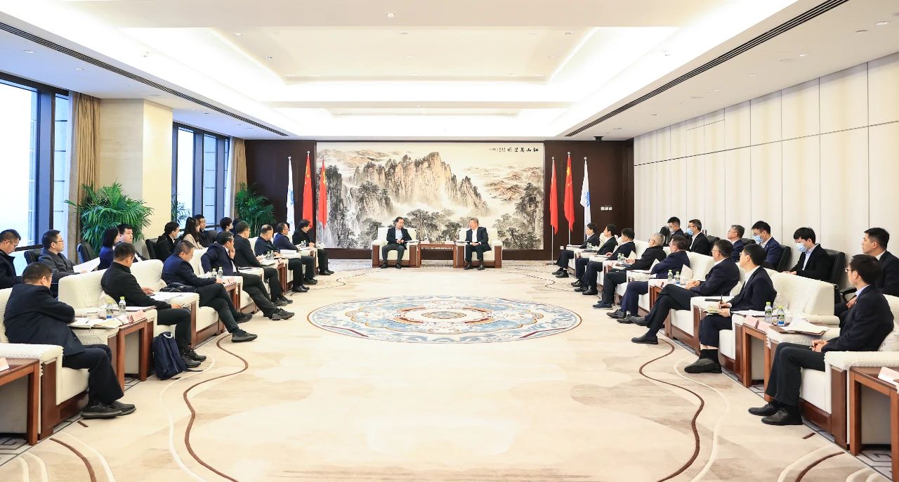 fa010805be1c60e754c42b7d3ca54dfe.jpg fa010805be1c60e754c42b7d3ca54dfe.jpg