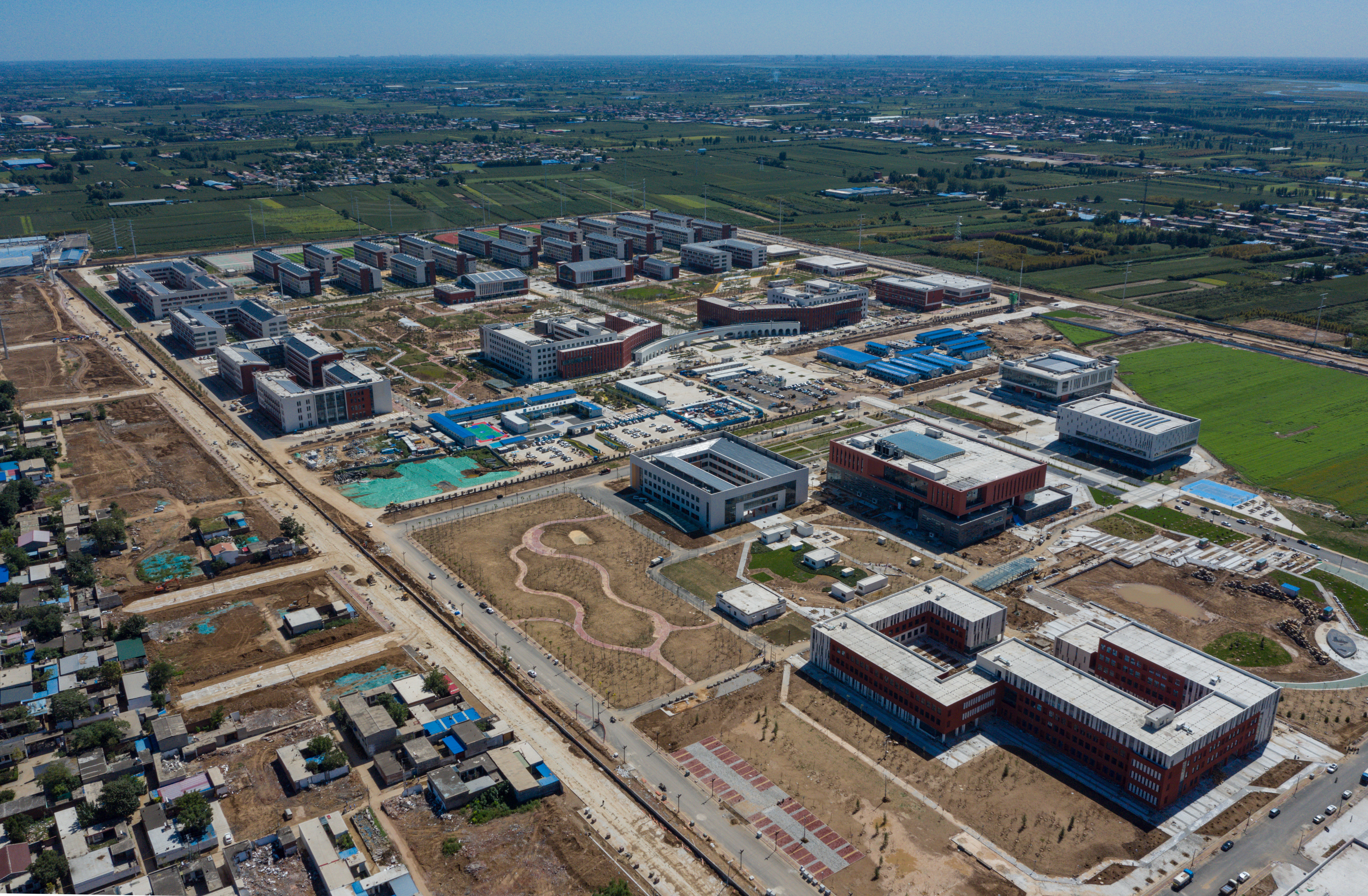 信工学院航拍2.jpeg 信工学院航拍2.jpeg