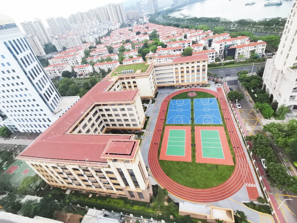 北京师范大学厦门海沧附属学校嵩屿校区项目航拍图.png