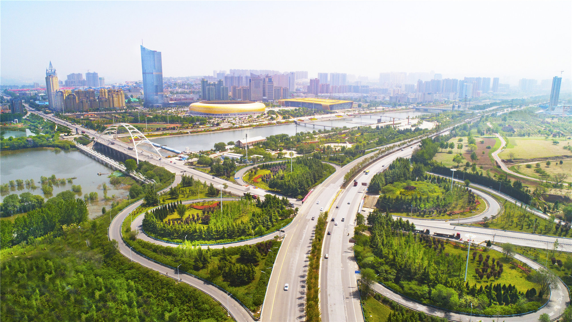 中建七局承建的三门峡仰韶大道绿化景观提升项目顺利贯通