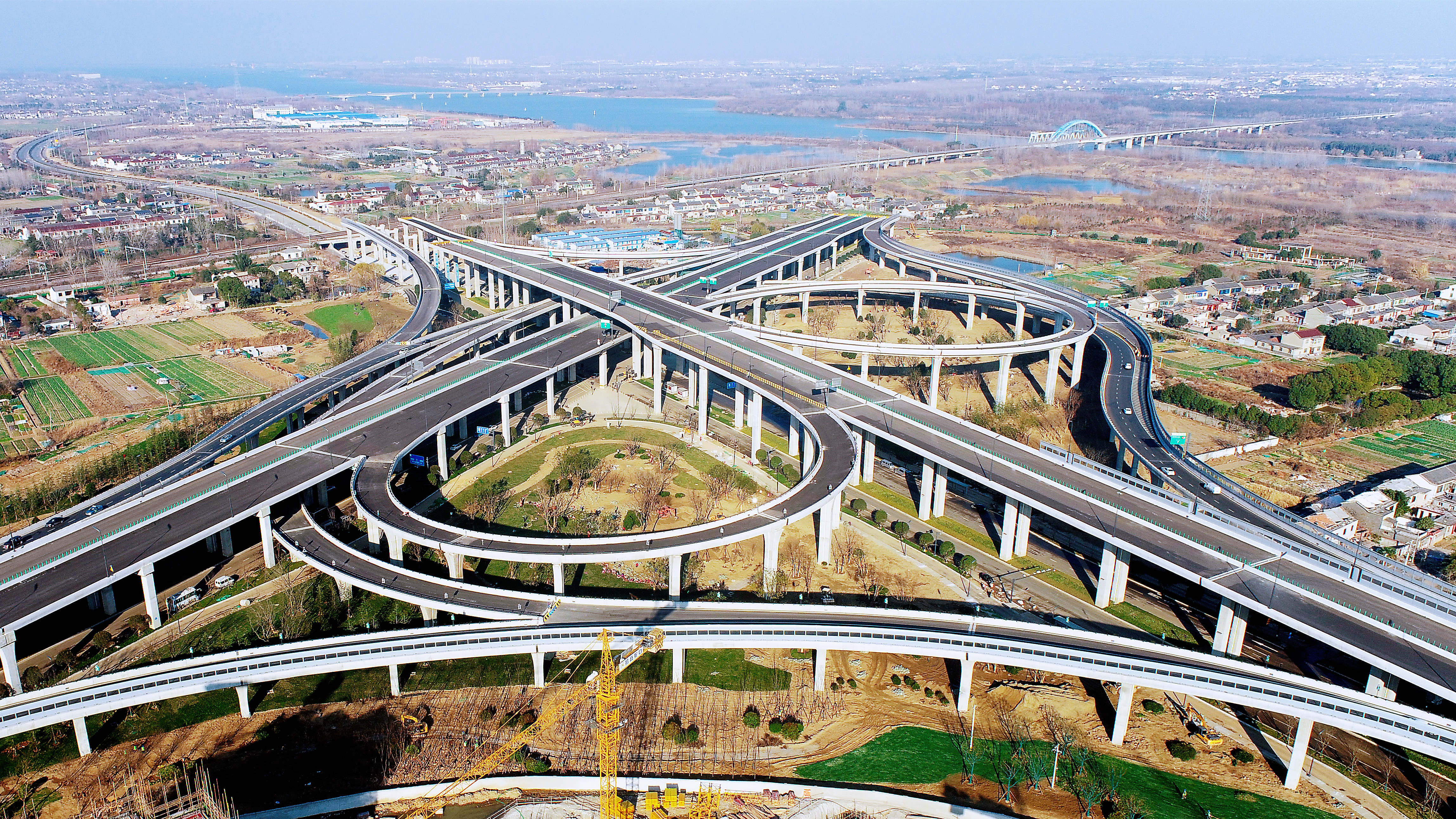 #上新了，中国建筑# #建证#【扬州市运河快速路全线建成通车】 (3).JPG