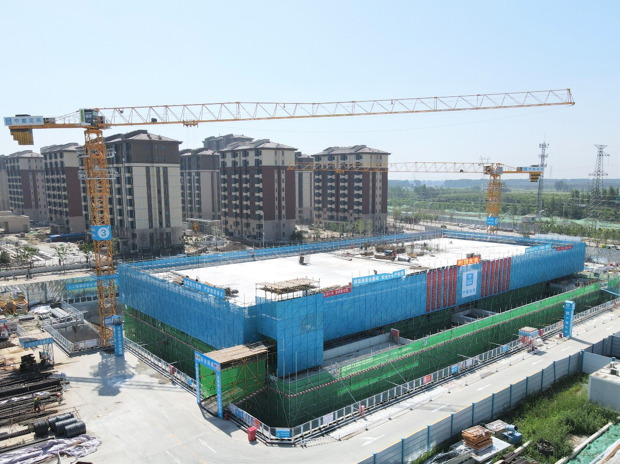 【集团官网投稿】-中建安装承建的雄安容西片区供热能源站实现主体结构全面封顶.png