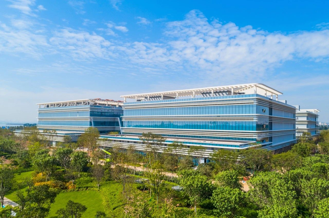 中建四局承建的广东东莞oppo智能制造中心——数据中心项目通过竣工