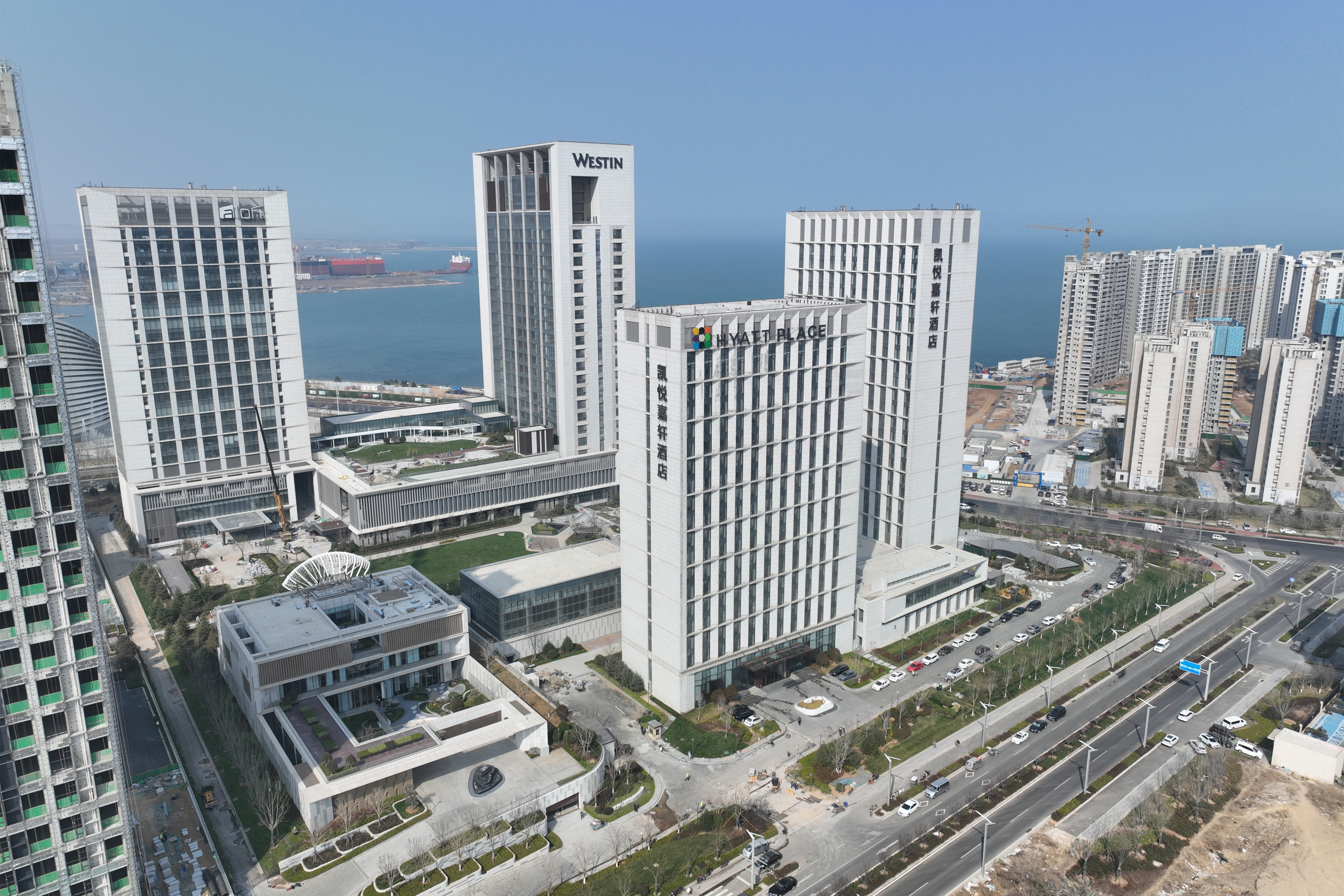【中建安装投稿官网】-中建安装参建的烟台威斯汀酒店群正式开业.jpg