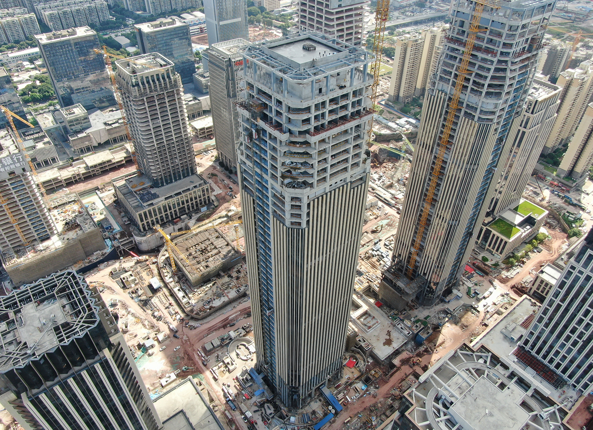 4中建四局中国人寿南方金融中心项目通过主体结构验收+唐江摄.jpg