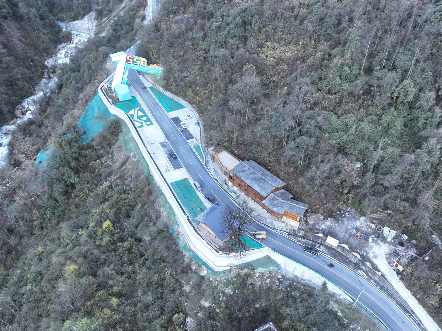 1号营地航拍图.jpg 1号营地航拍图.jpg