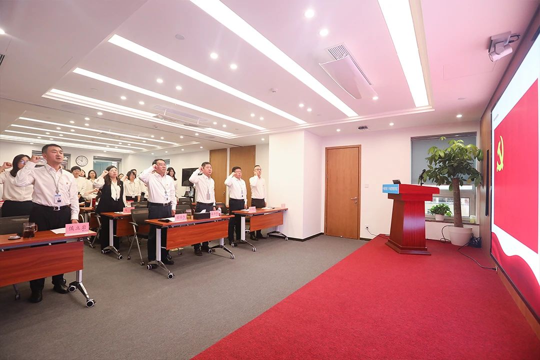 党校012012.jpg 党校012012.jpg
