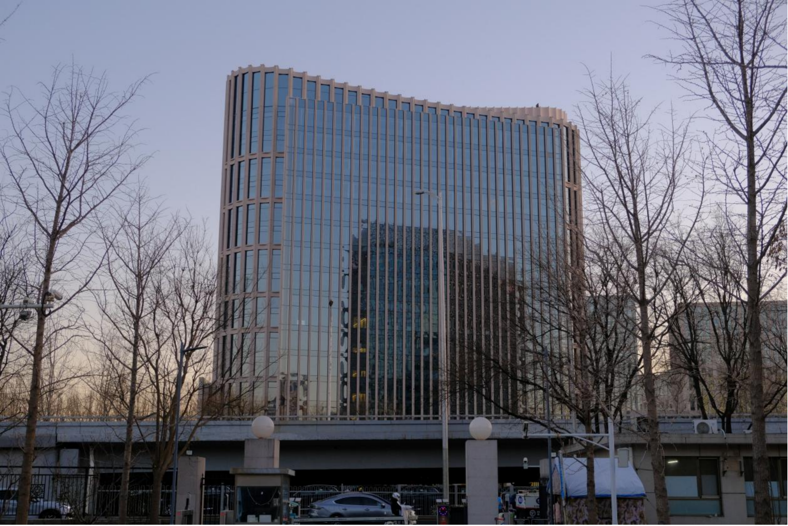 【中建安装投稿官网】中建安装承建的北理工国际教育交流中心装修改造项目顺利竣工验收.png