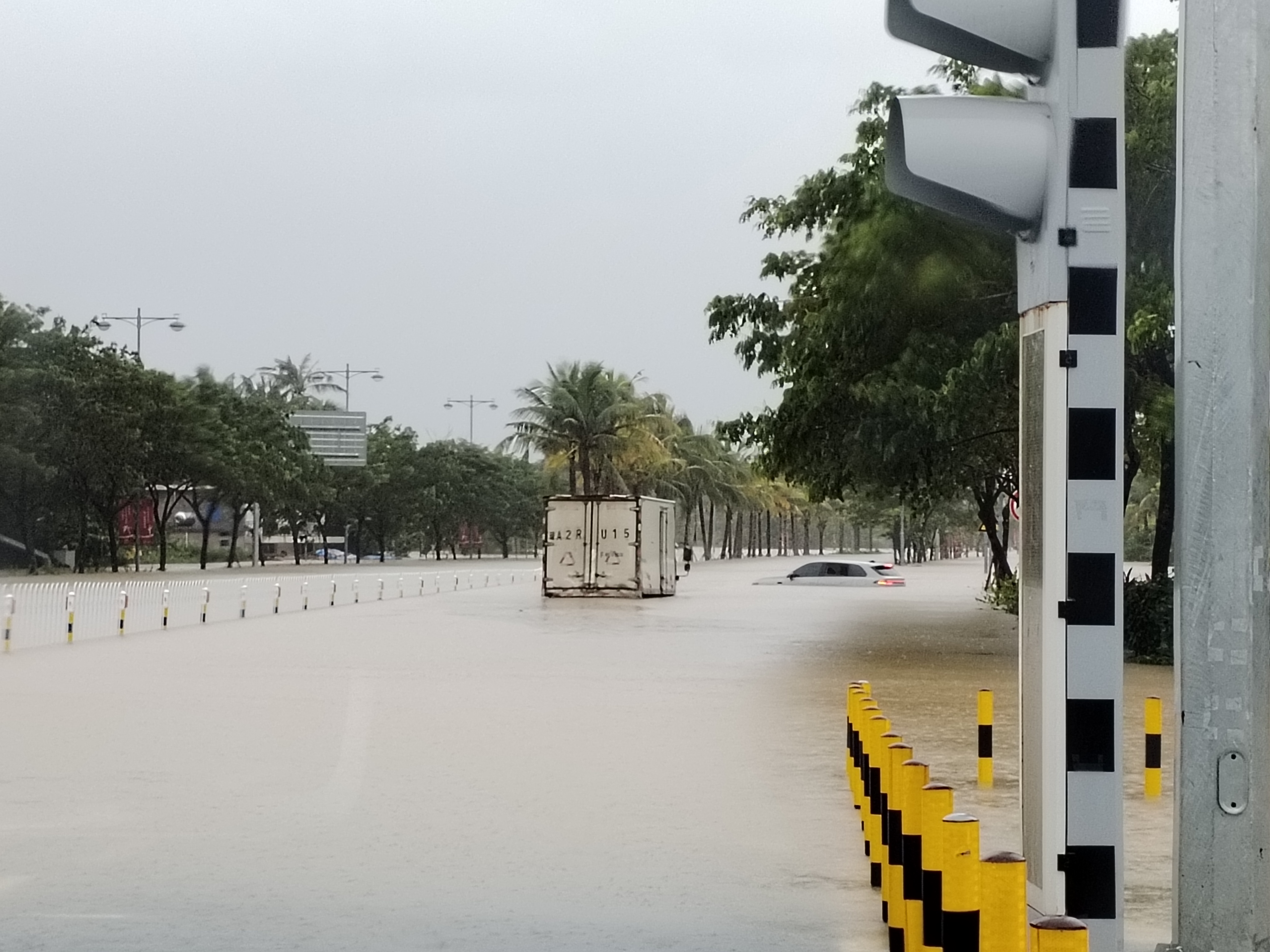 受台风“潭美”影响的博鳌乐城先行区.jpg