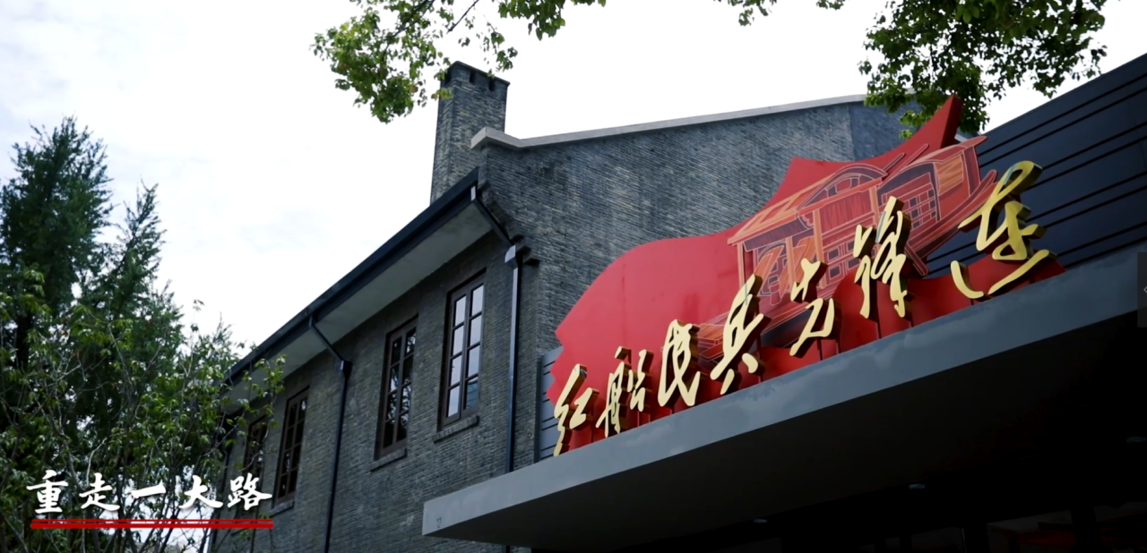 红色444.png