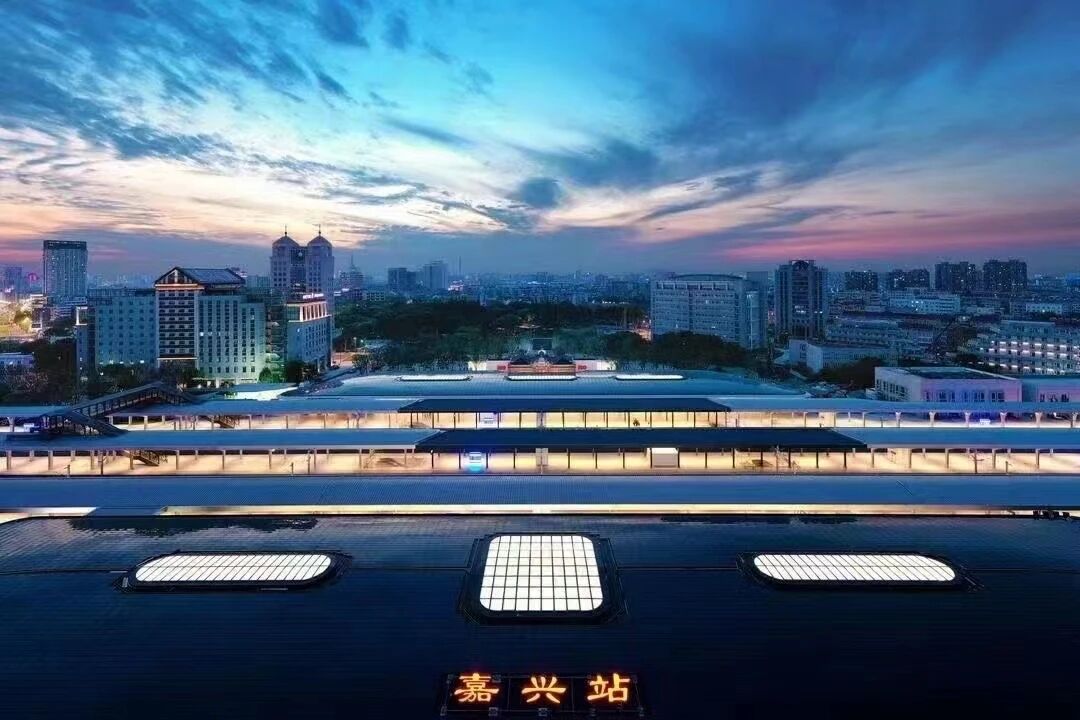 红色013.jpg