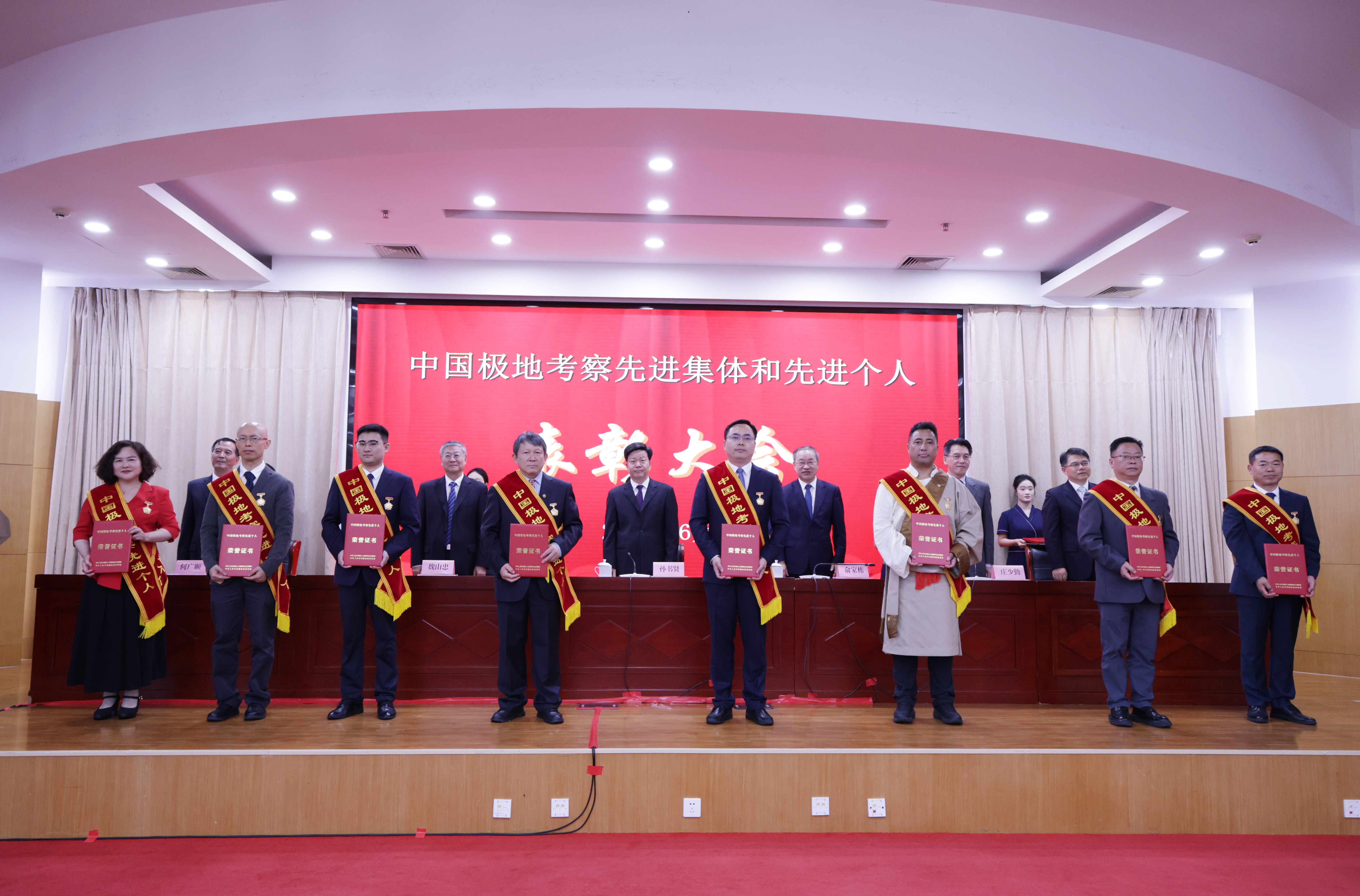 现场图片.jpg 现场图片.jpg