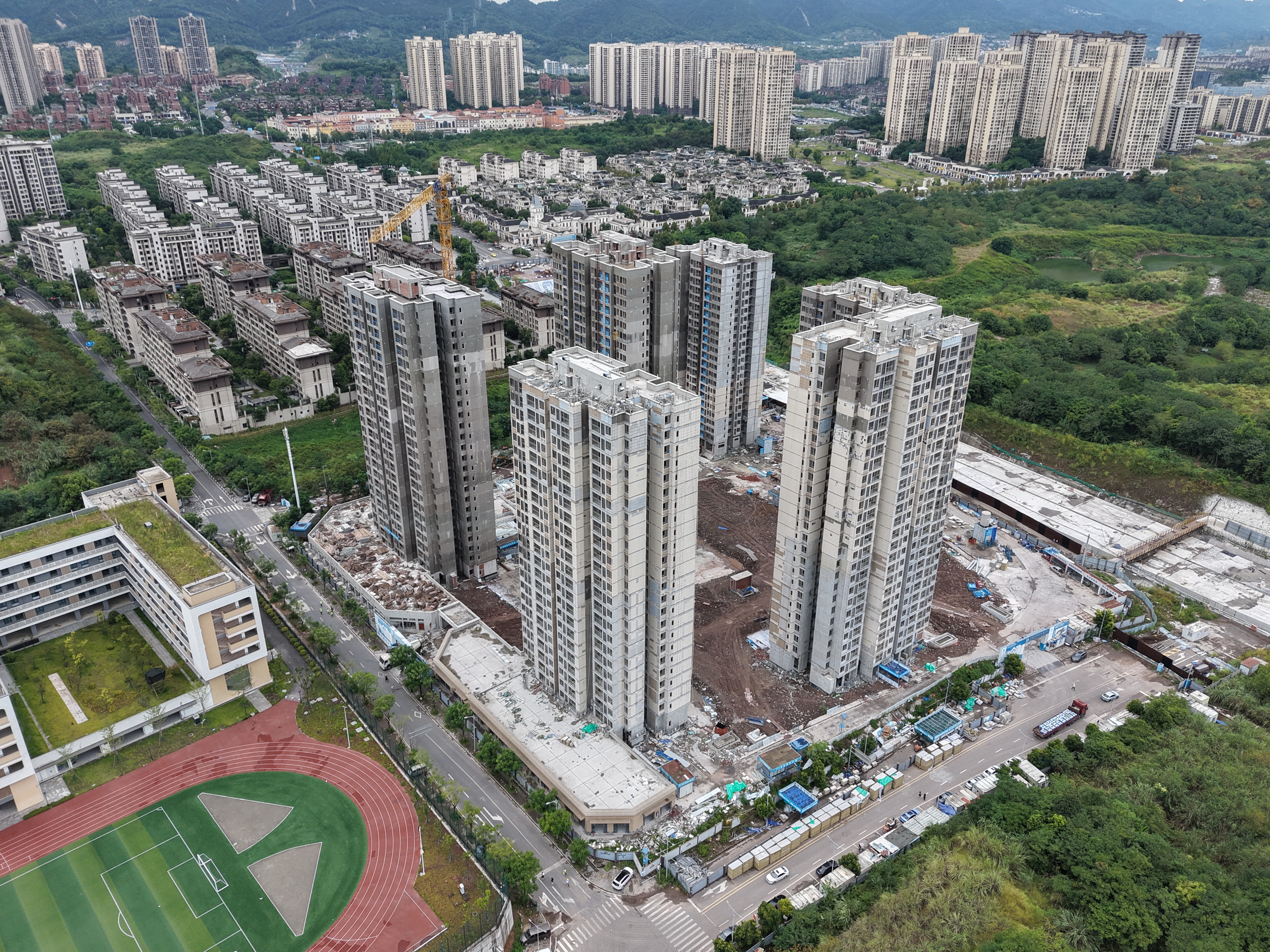 鹿角安置房项目实景图 (3).jpg