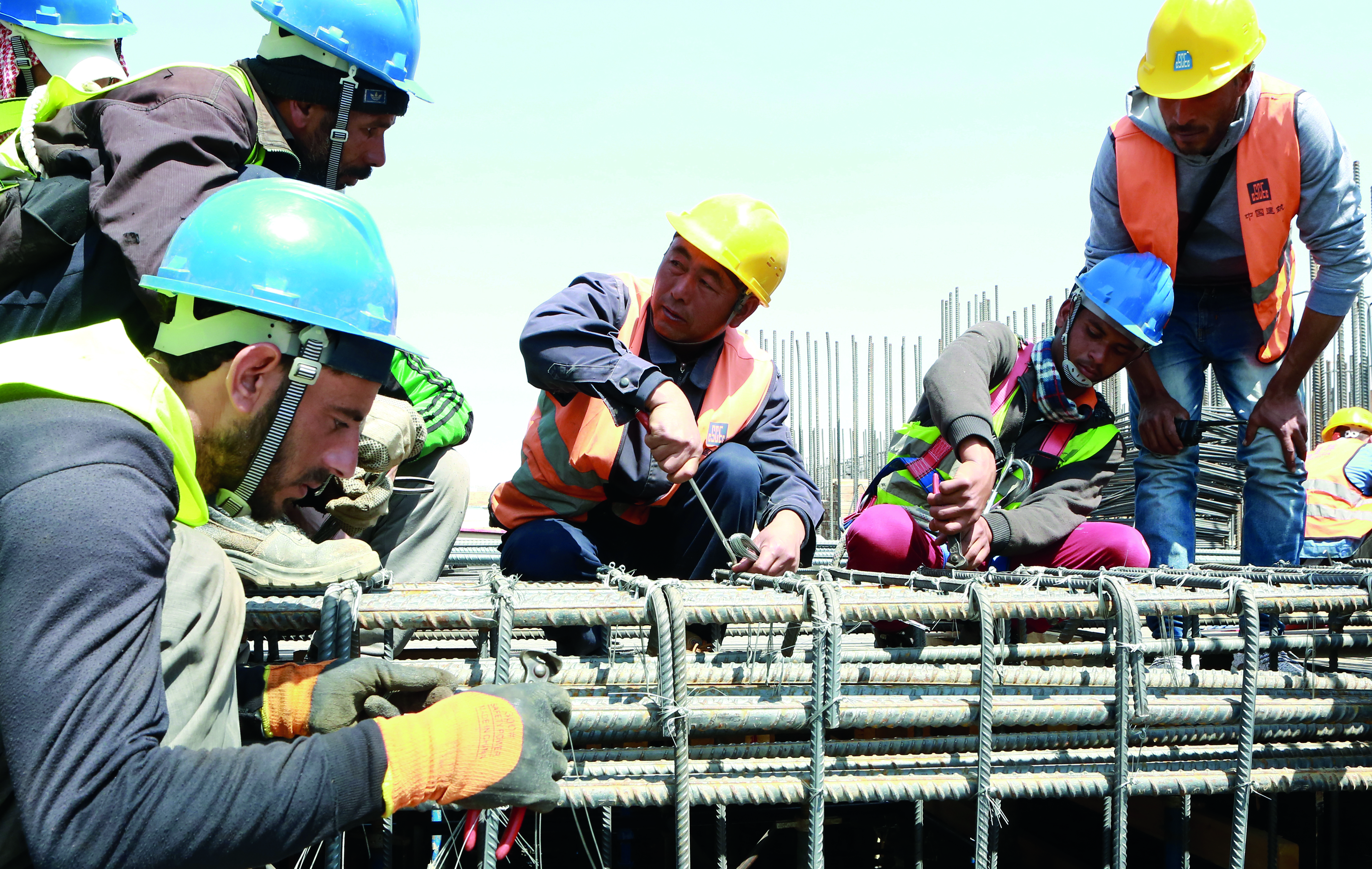 5  开展钢筋绑扎教学.JPG