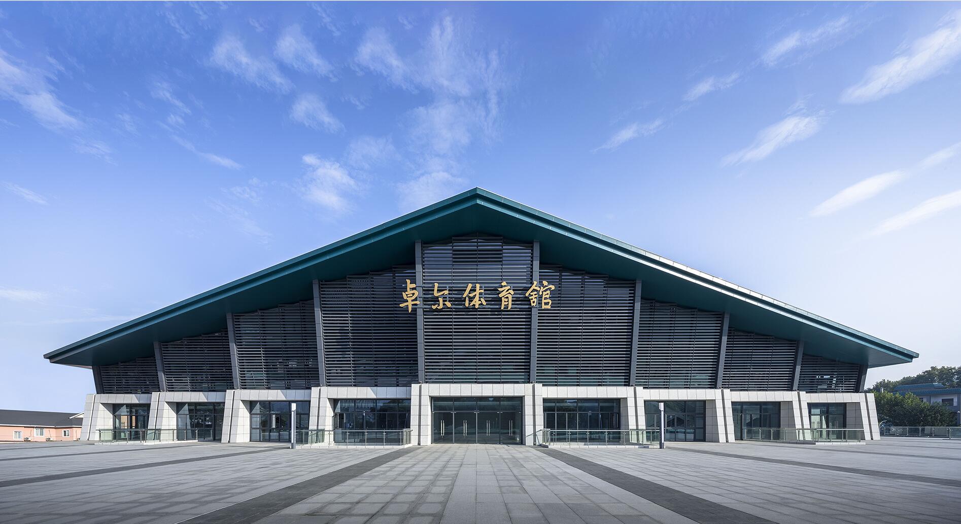 中建三局总承包公司承建的武汉大学大学生体育活动中心