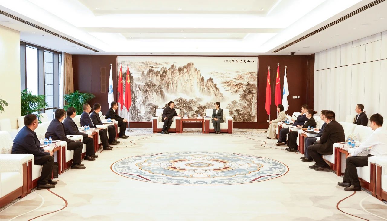 单广绣.jpg