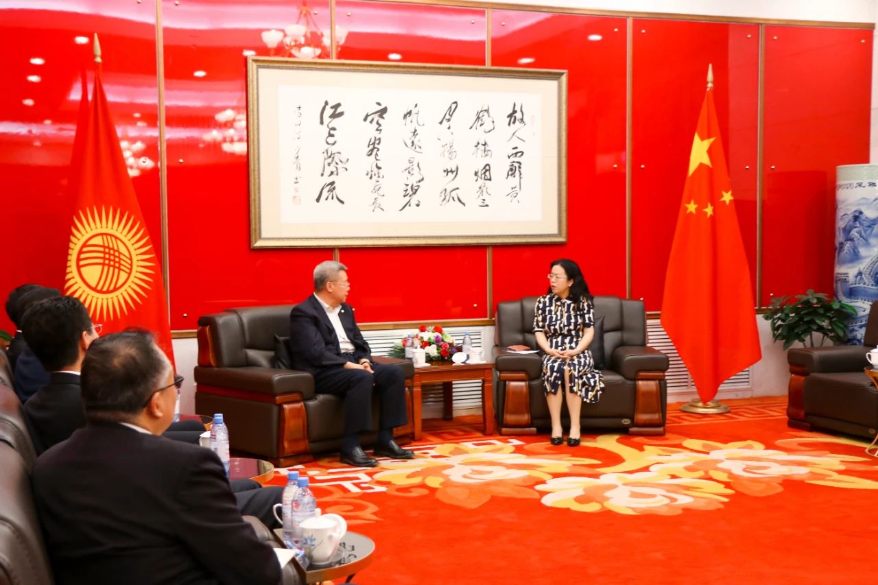 吉斯333.jpg