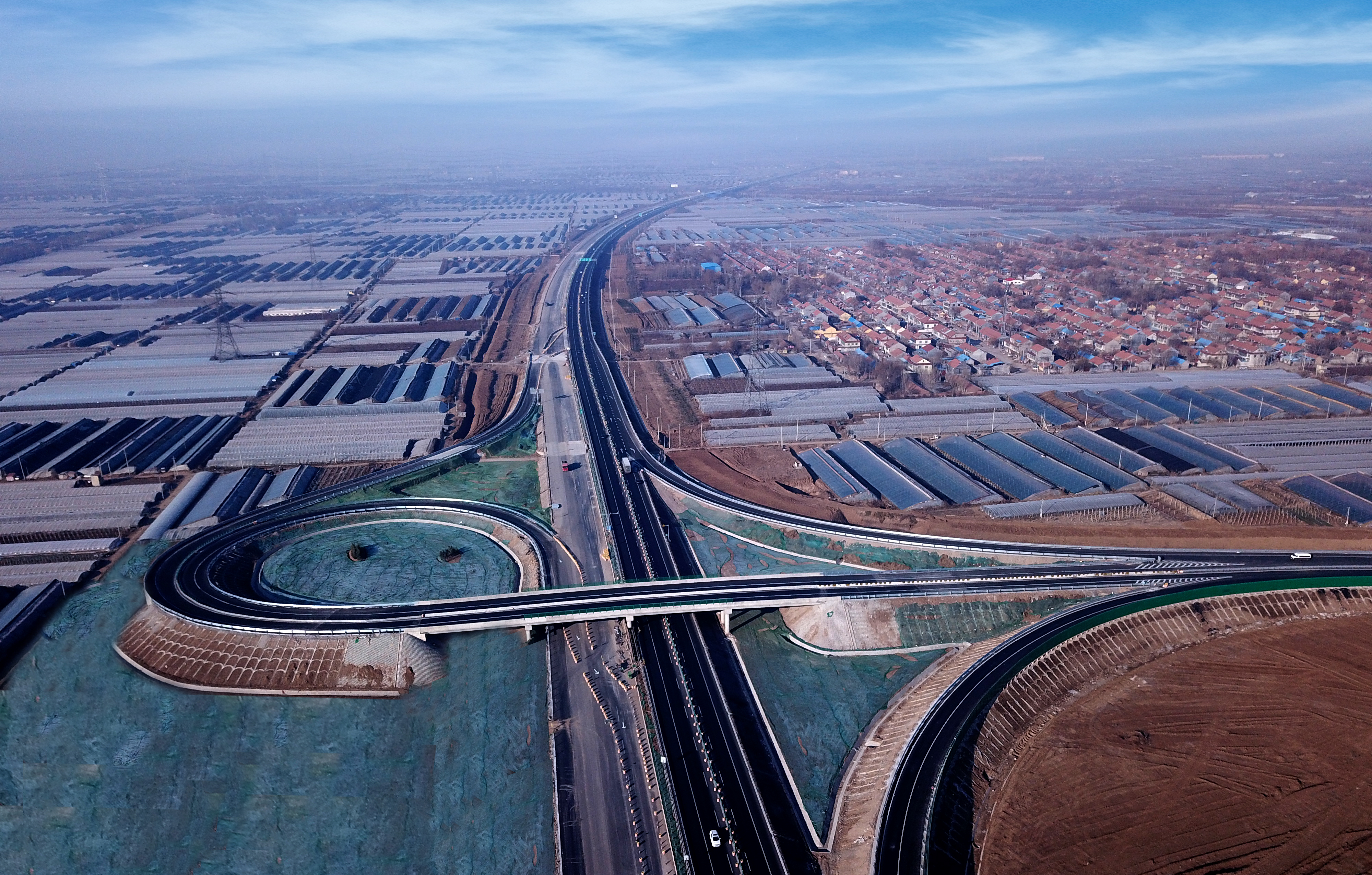 济青高速改扩建新寿光互通提前开通