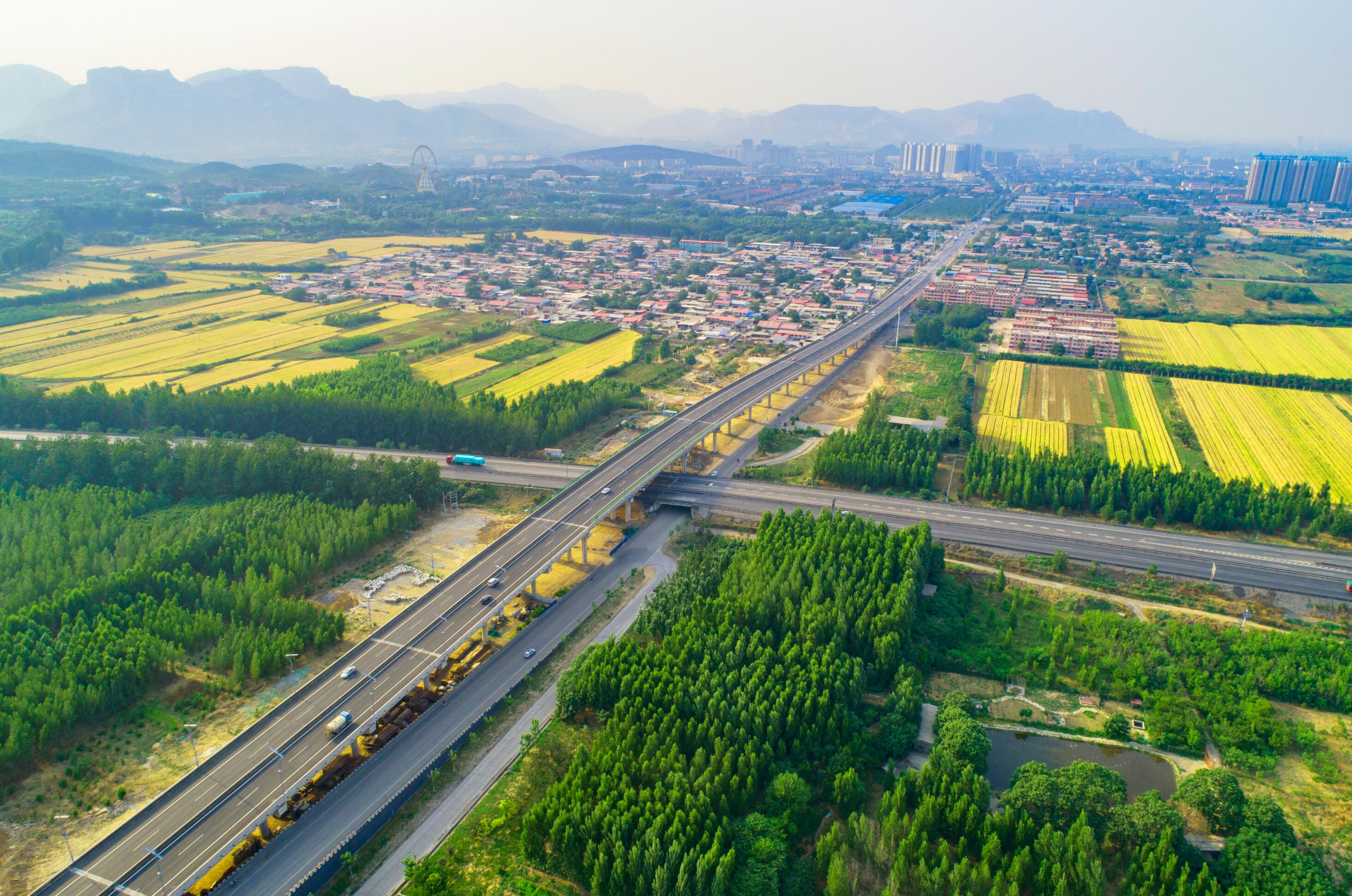 河北省石家庄市鹿泉区山前大道通车