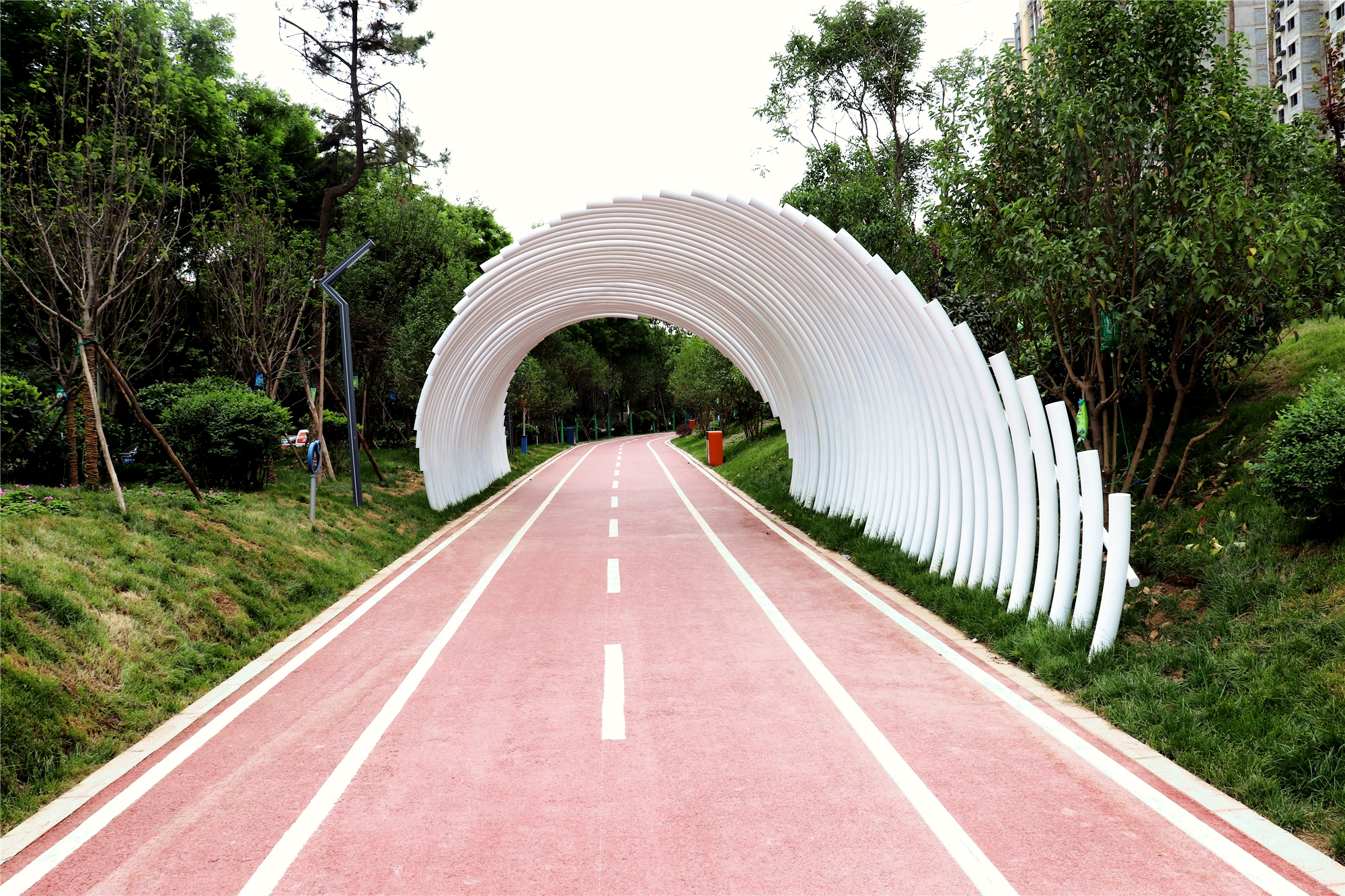中建安装西安南三环自行车专用路绿色通勤示范段(雁塔段)东段epc总