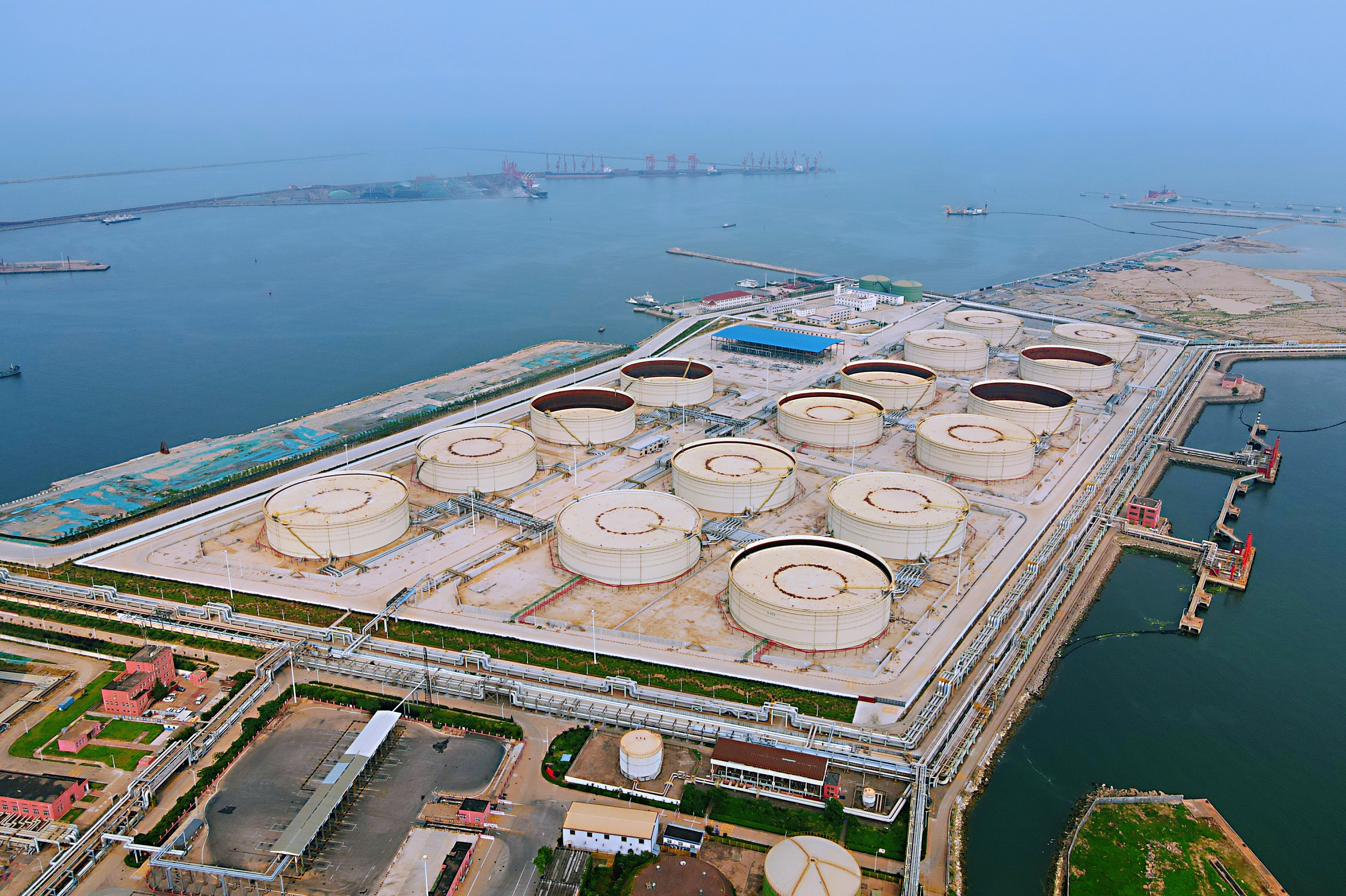 日照港油品码头油库三期项目全面投产