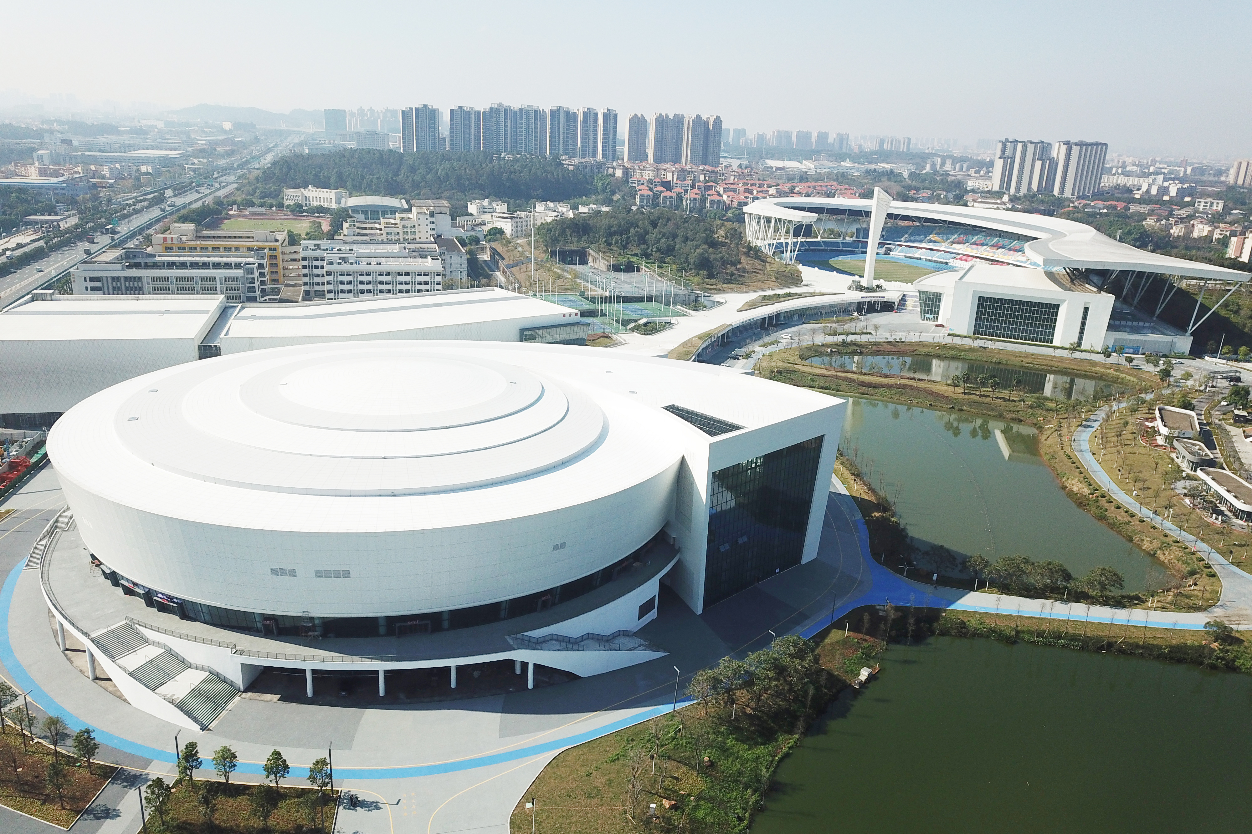 中建八局承建的广东佛山南海体育中心二期项目竣工