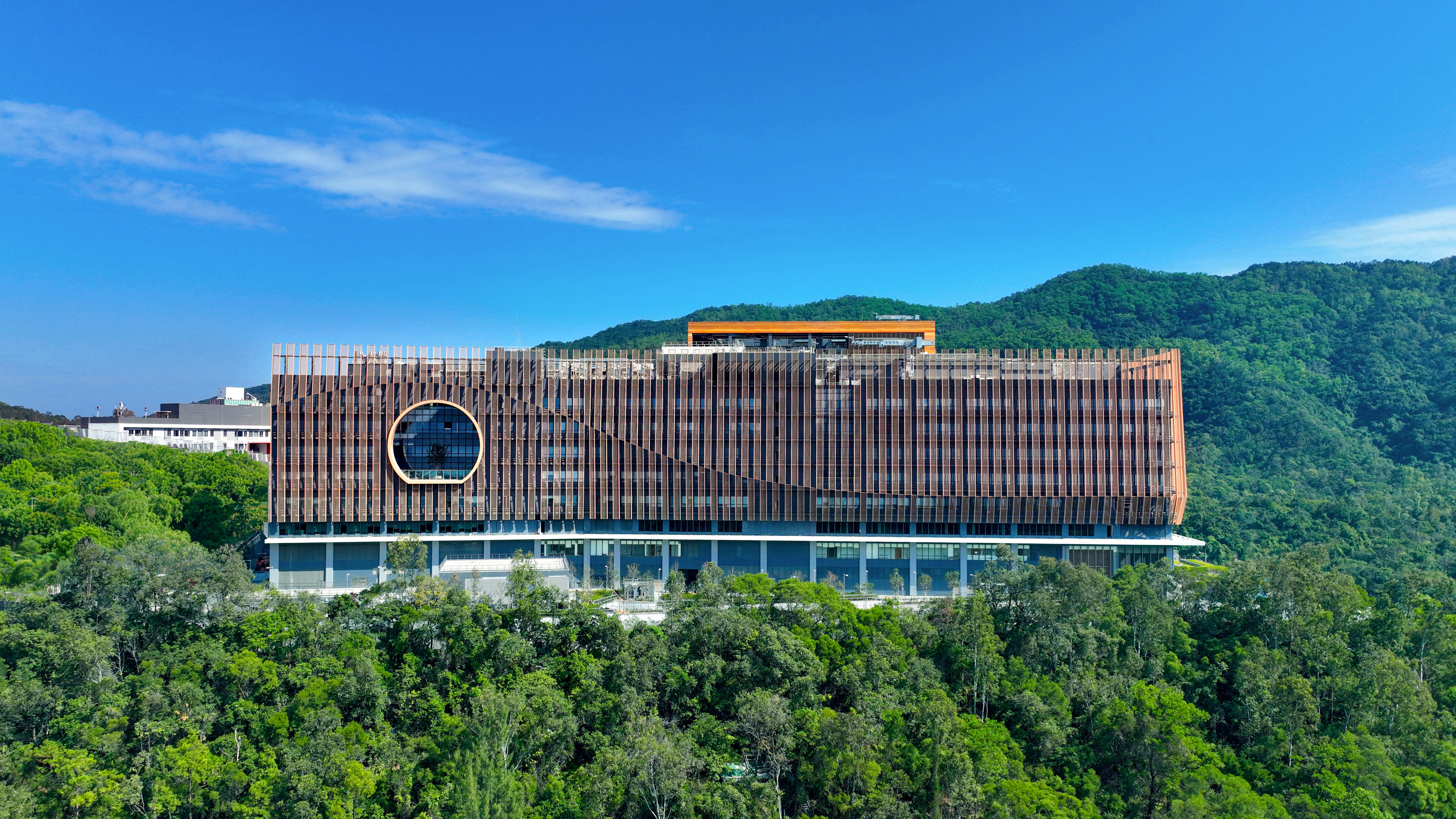 2-2 香港中医医院及政府中药检测中心 实景图.jpg