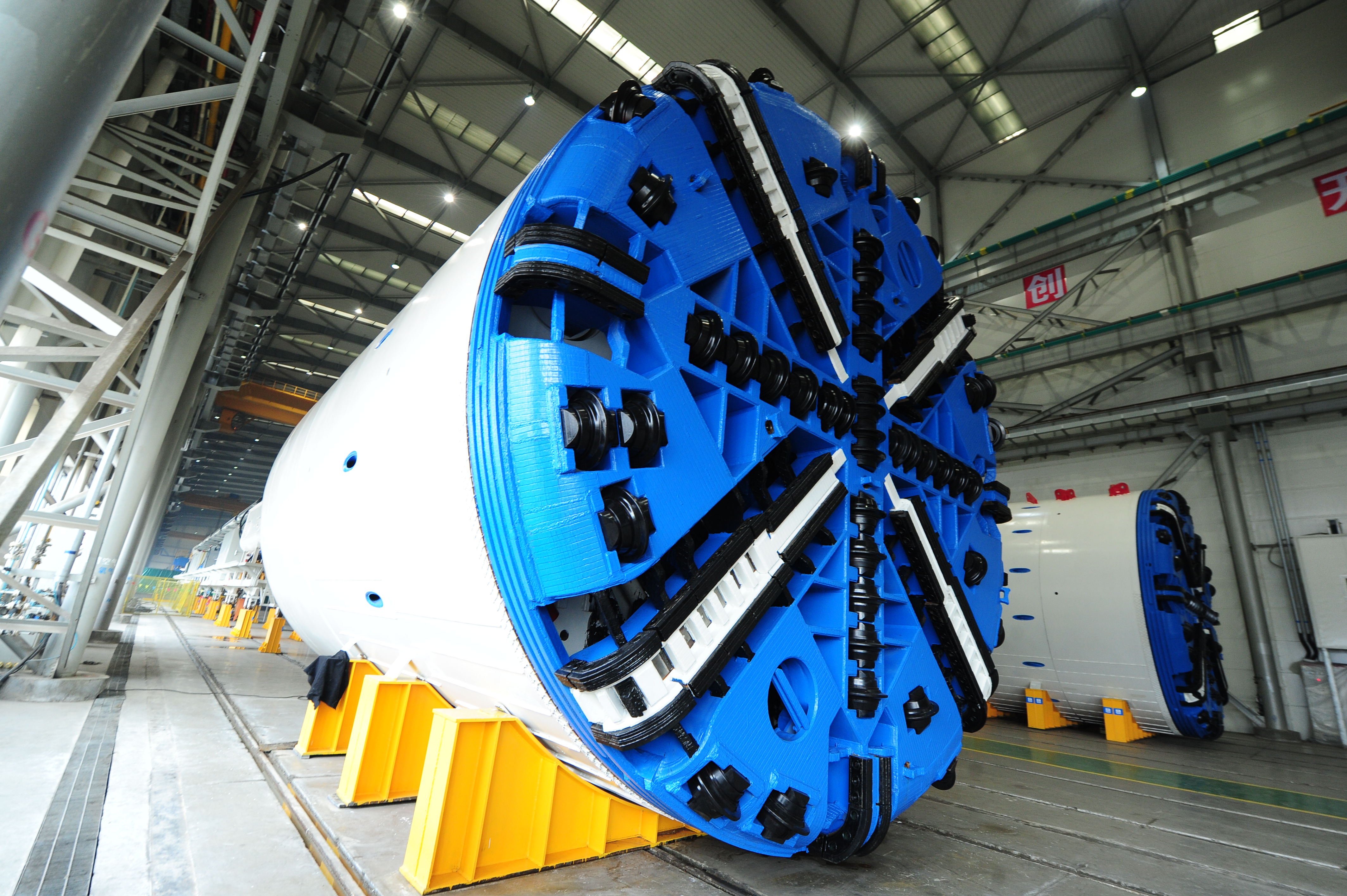 中国建筑首批盾构机在宁下线