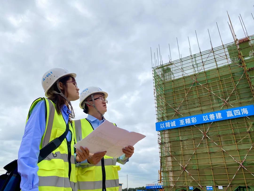 中建四局推行“246”培养计划，将青年人才放到重大项目、关键岗位上强化锻炼.jpg