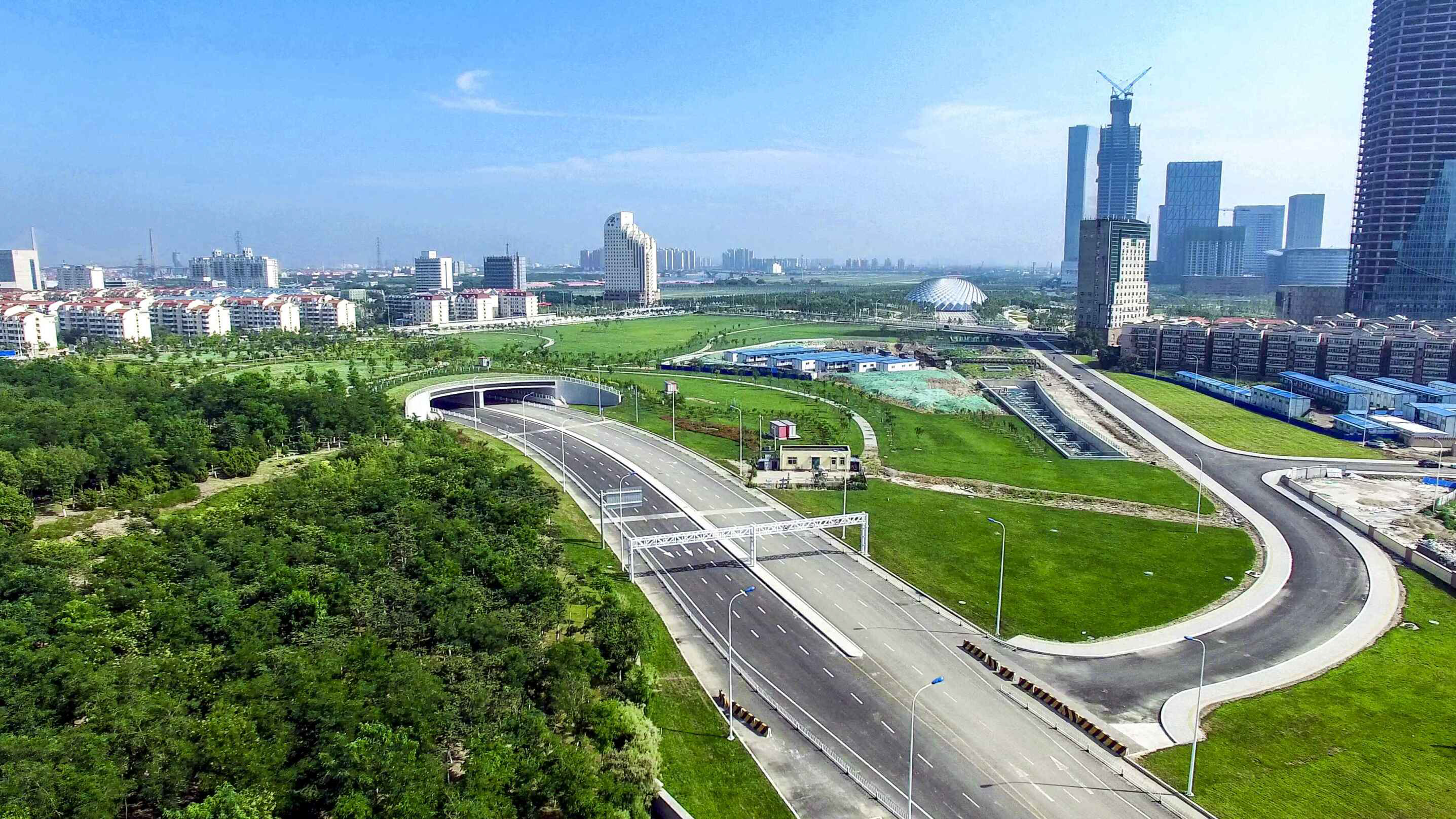 27《天碱俯瞰》中建八局 陶振宇.jpg