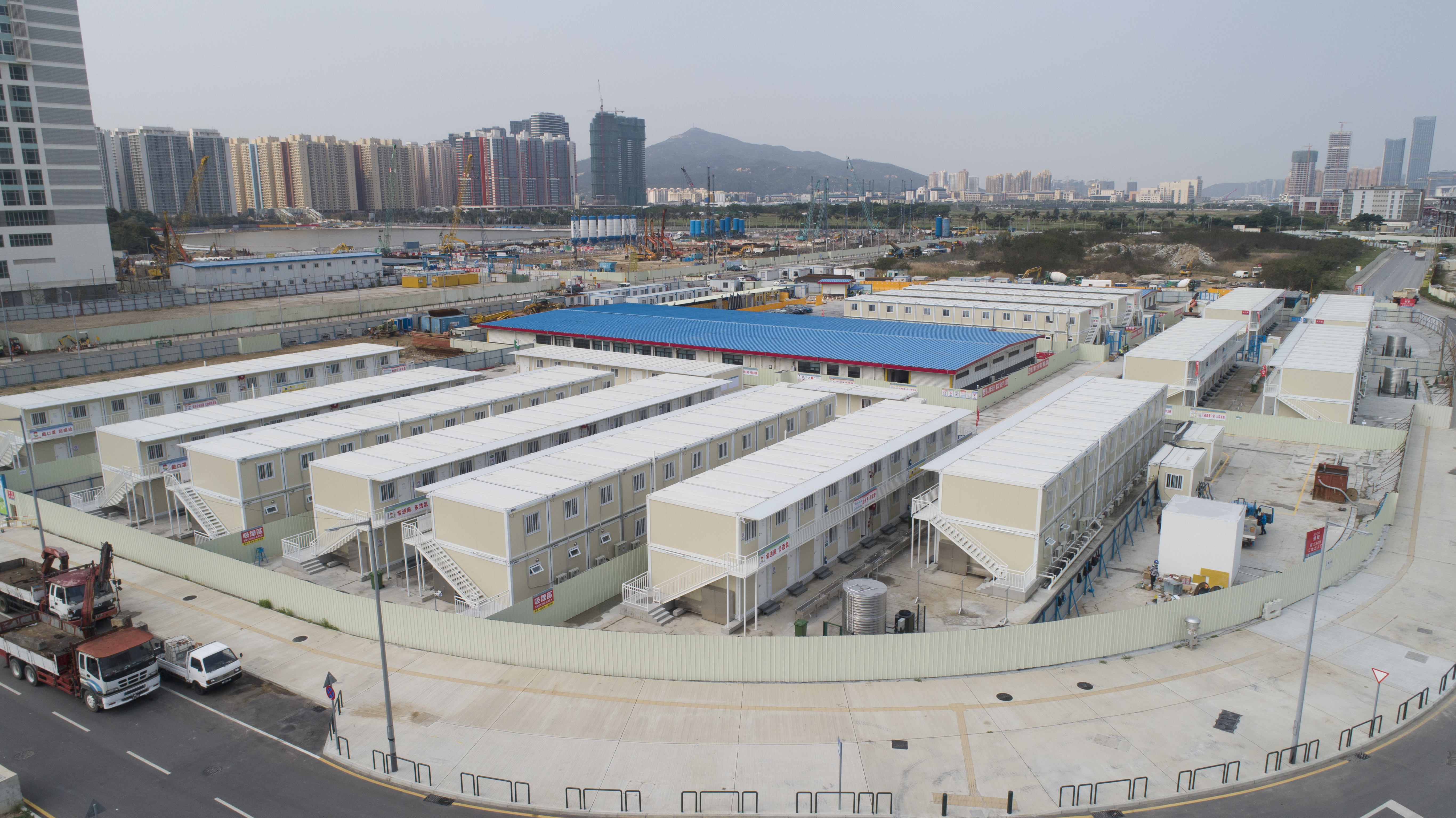 外雇宿舍营地.jpg 外雇宿舍营地.jpg