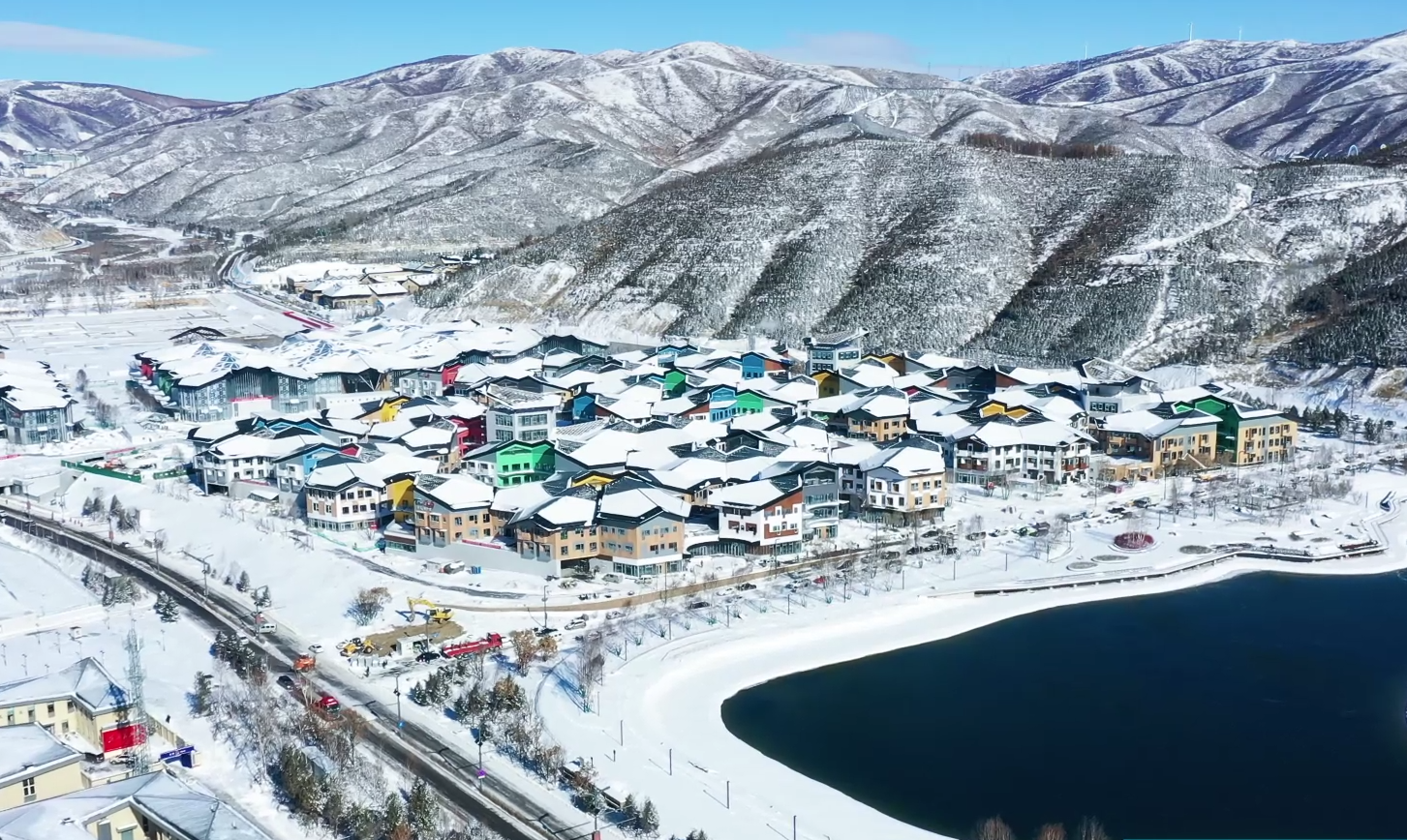 崇礼太子城冰雪小镇全景.png 崇礼太子城冰雪小镇全景.png