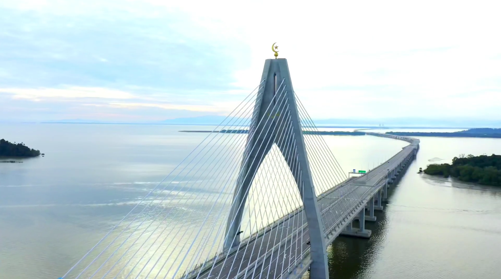 文莱淡布隆跨海大桥1.png
